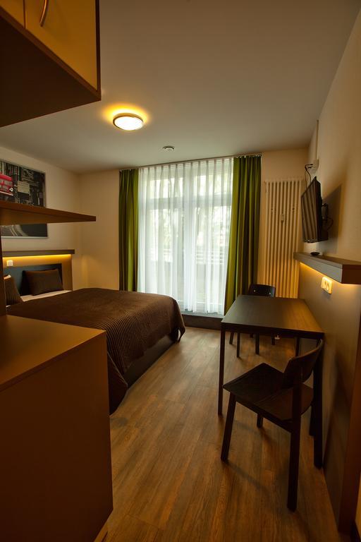 6Rooms Berlin Oda fotoğraf